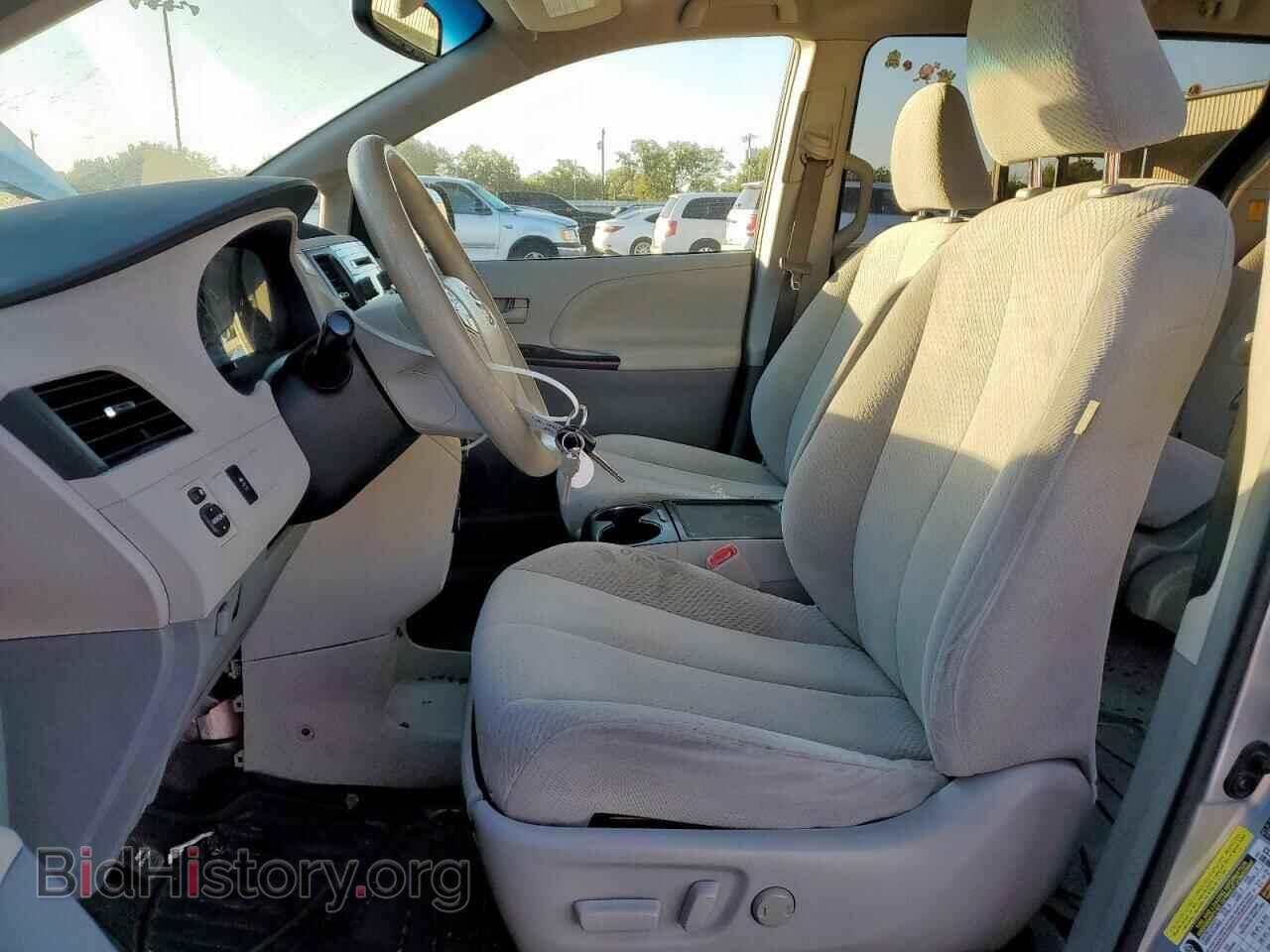 2012 TOYOTA All Models - VIN: 5TDKK3DC2CS270793 - Фото 7