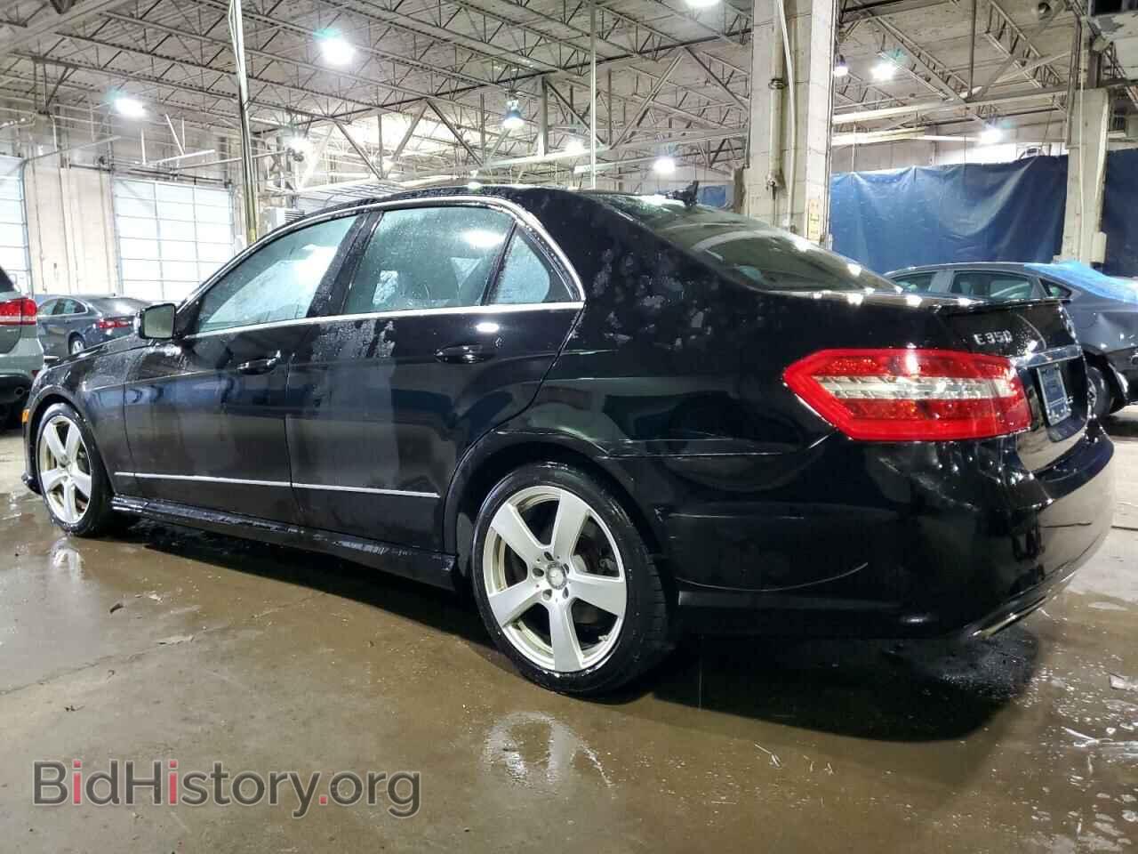 2011 MERCEDES-BENZ E-CLASS - VIN: WDDHF8HB3BA458768 - Фото 2