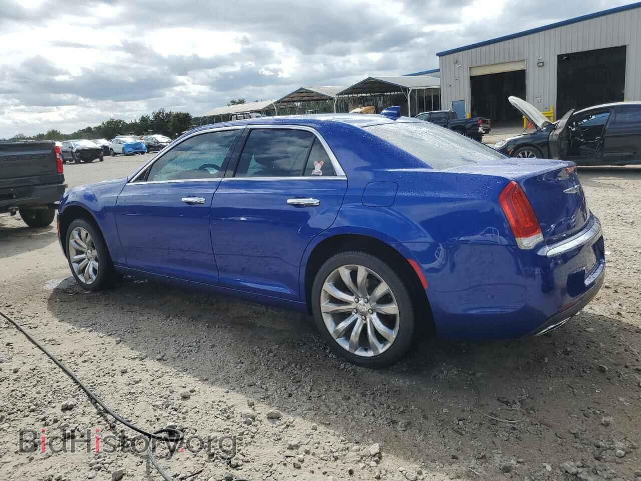 2018 CHRYSLER 300 - VIN: 2C3CCAEG5JH292147 - Фото 2
