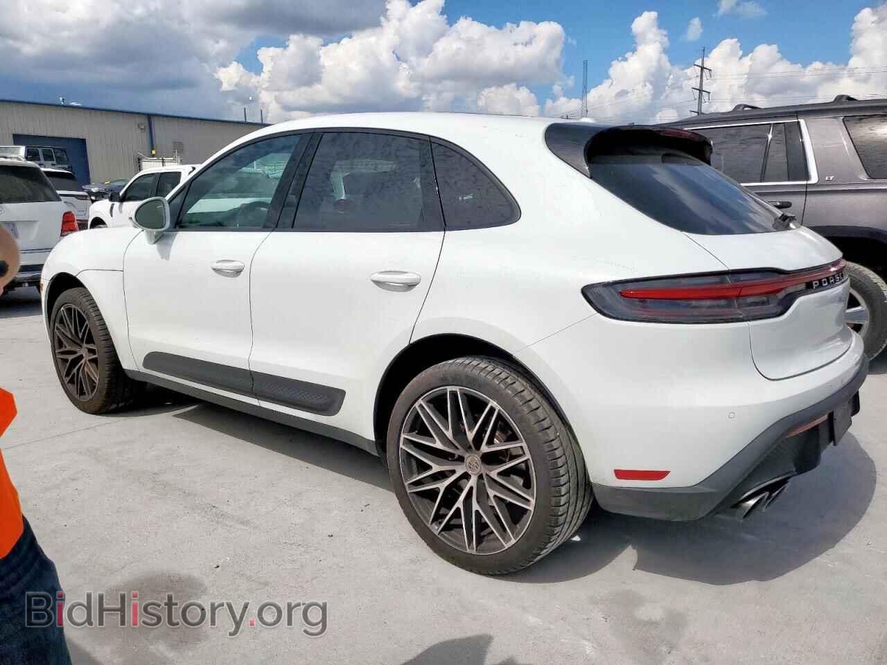 2023 PORSCHE MACAN BASE - VIN: WP1AA2A56PLB08380 - Photo 2