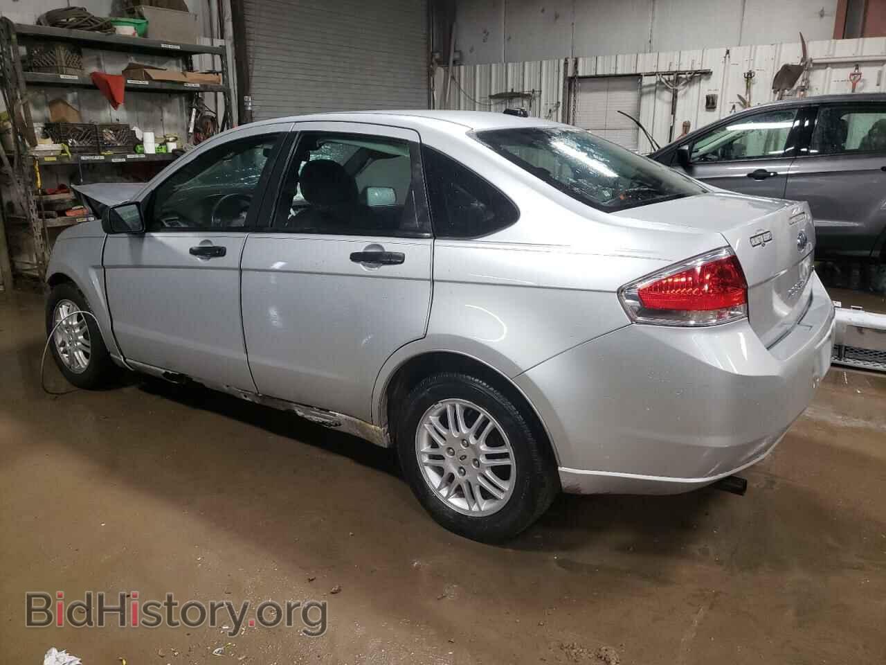 2011 FORD FOCUS - VIN: 1FAHP3FN7BW200284 - Фото 2
