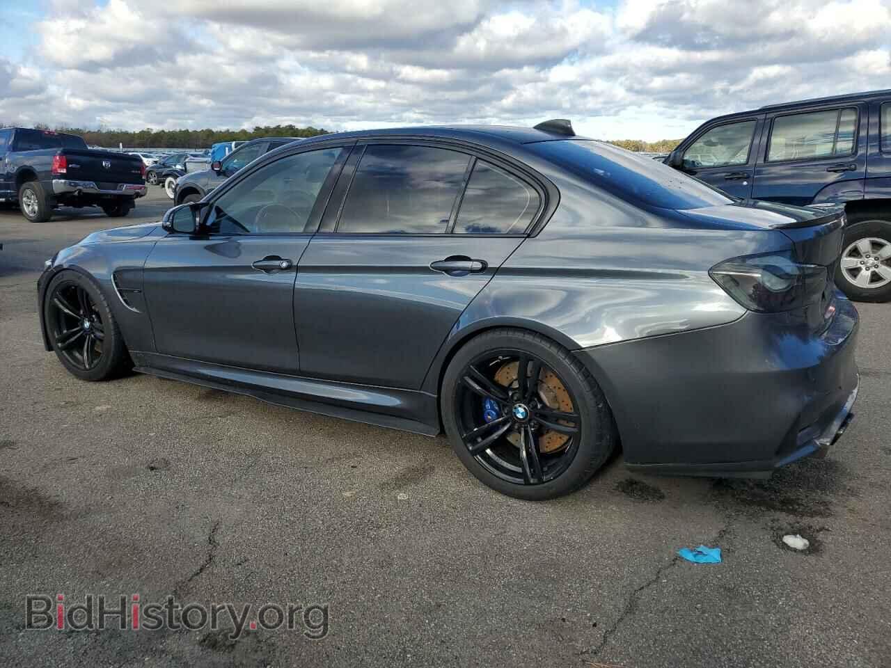 2017 BMW M3 - VIN: WBS8M9C55H5G42422 - Фото 2