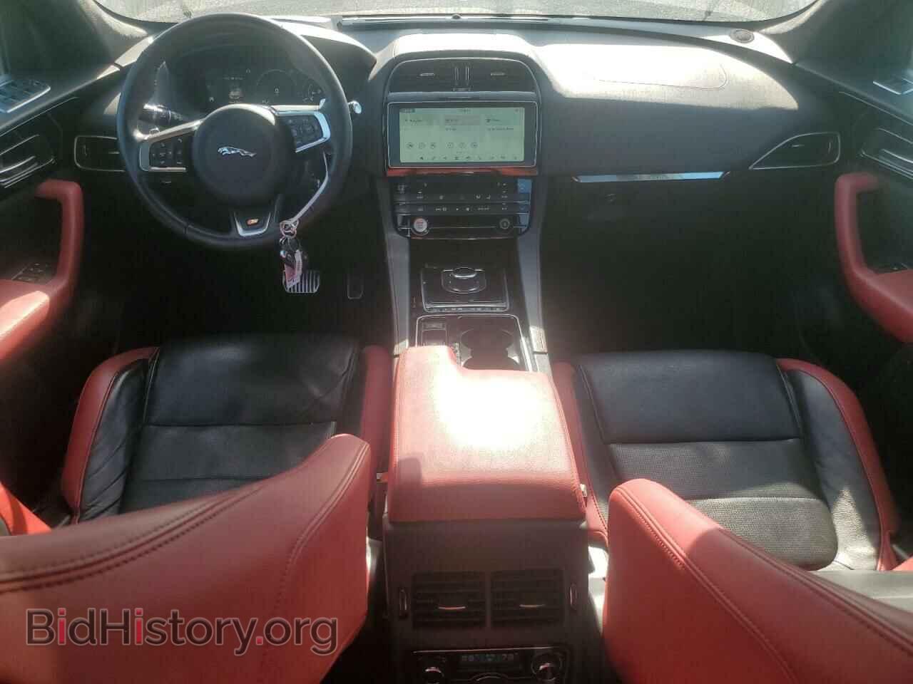 2018 JAGUAR F-PACE - VIN: SADCM2FV2JA250792 - Фото 8