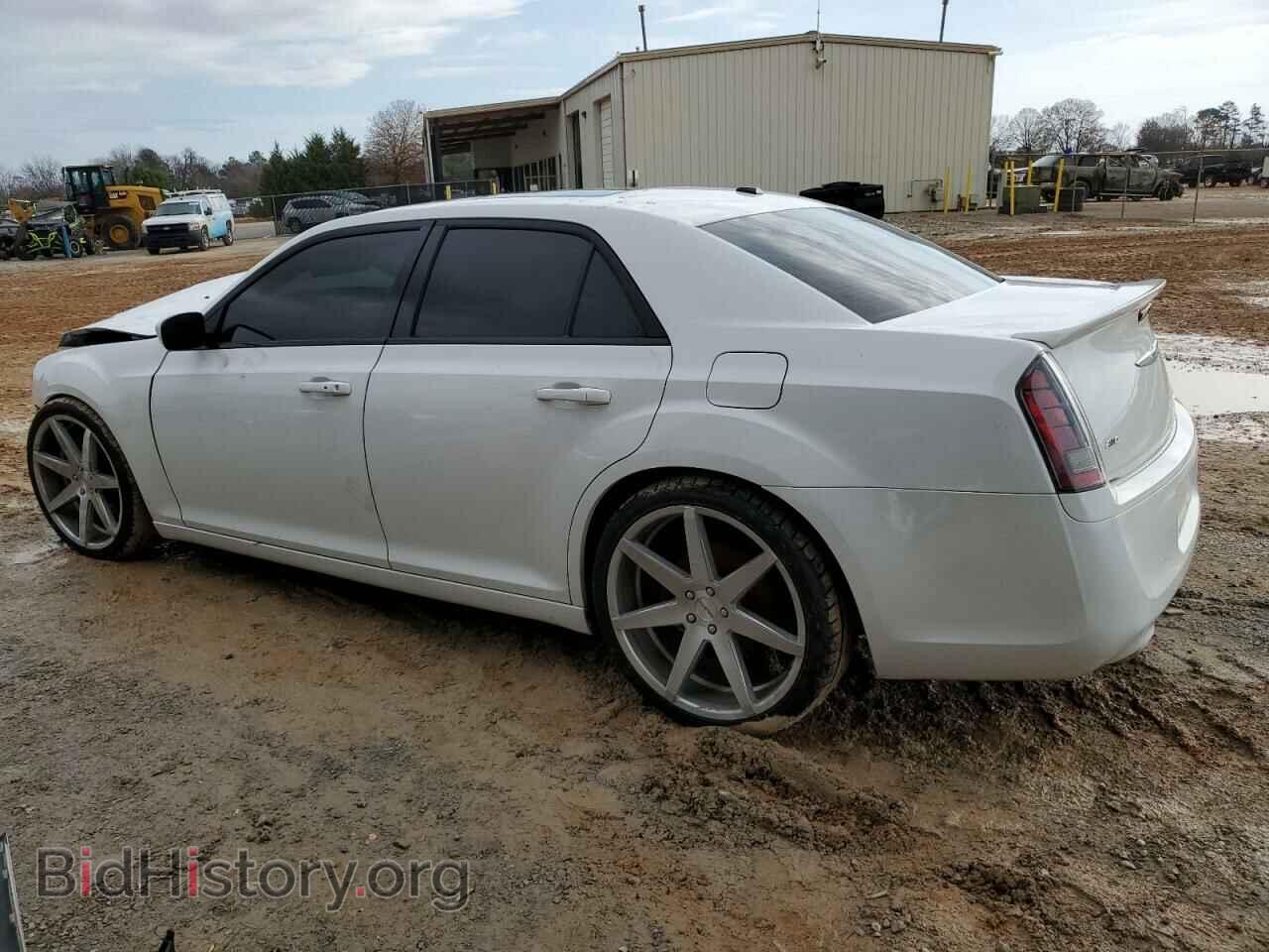 2014 CHRYSLER 300 - VIN: 2C3CCAGG3EH297978 - Фото 2
