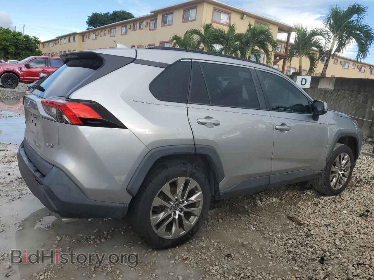 2020 TOYOTA RAV4 - VIN: 2T3C1RFV3LC066044 - Фото 3