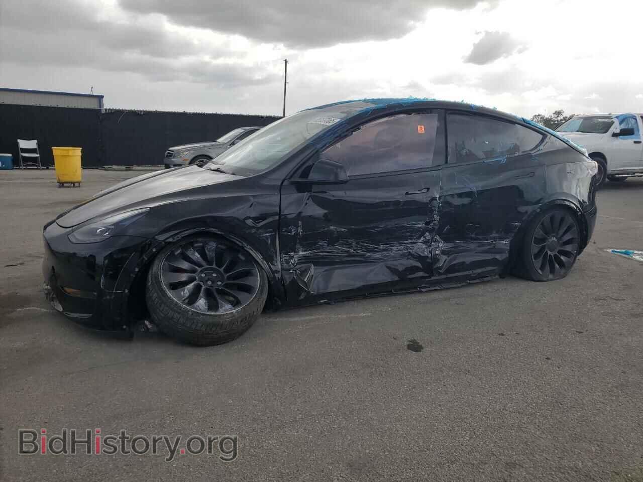 Фотография 7SAYGDEF8RF041531 - TESLA MODEL Y 2024