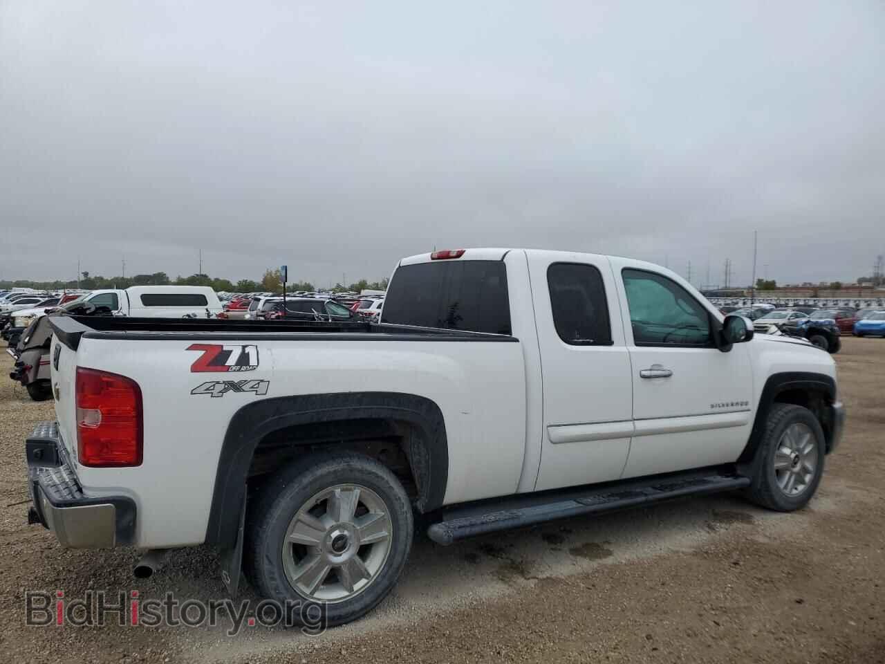 2013 CHEVROLET ALL Models - VIN: 1GCRKSE76DZ137125 - Фото 3