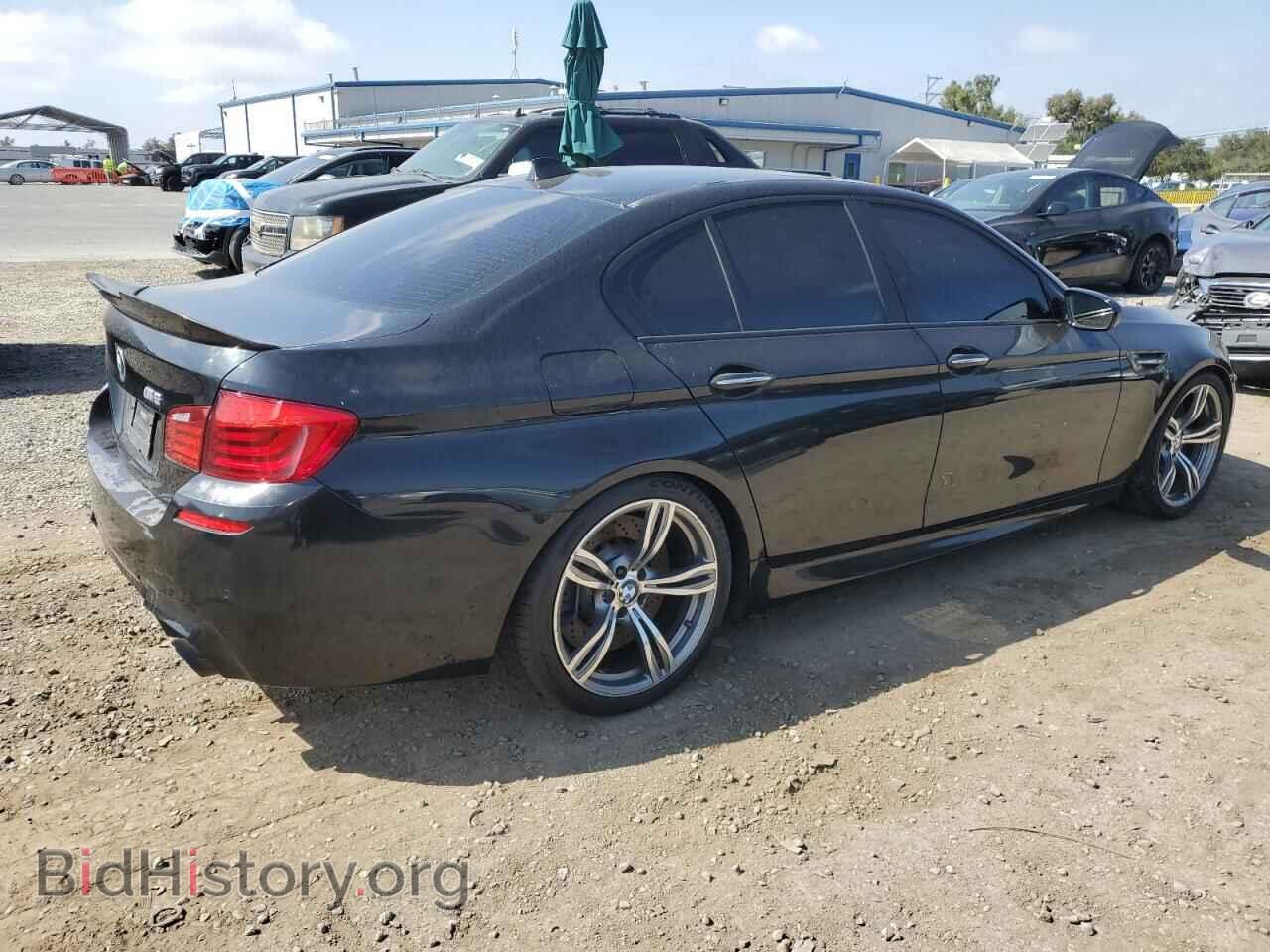 2013 BMW M5 - VIN: WBSFV9C57DD095705 - Фото 3