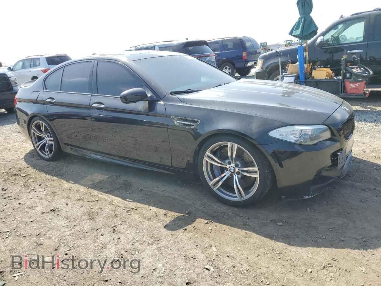 2013 BMW M5 - VIN: WBSFV9C57DD095705 - Фото 4