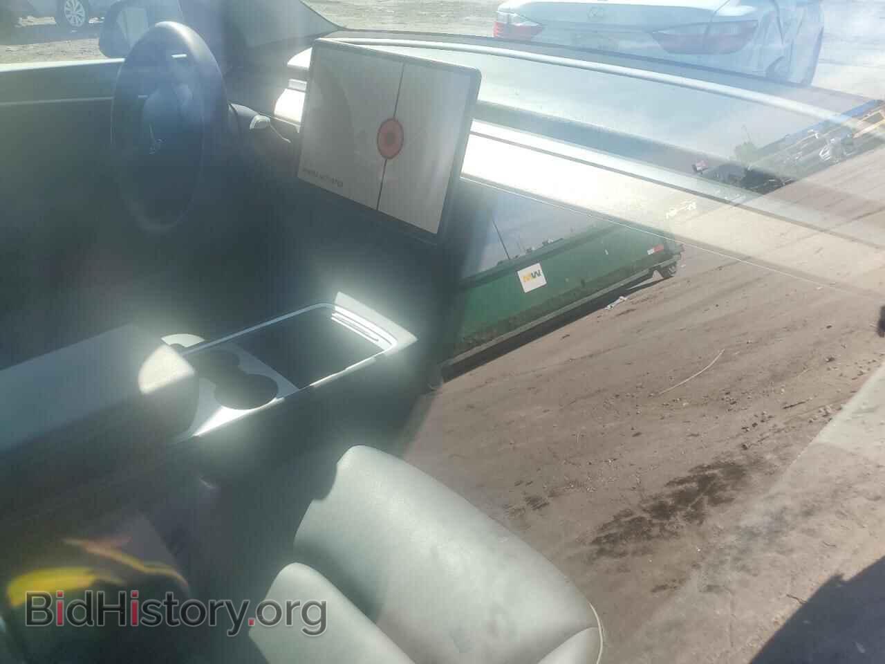 2024 TESLA MODEL Y - VIN: 7SAYGAEE3RF106923 - Photo 8