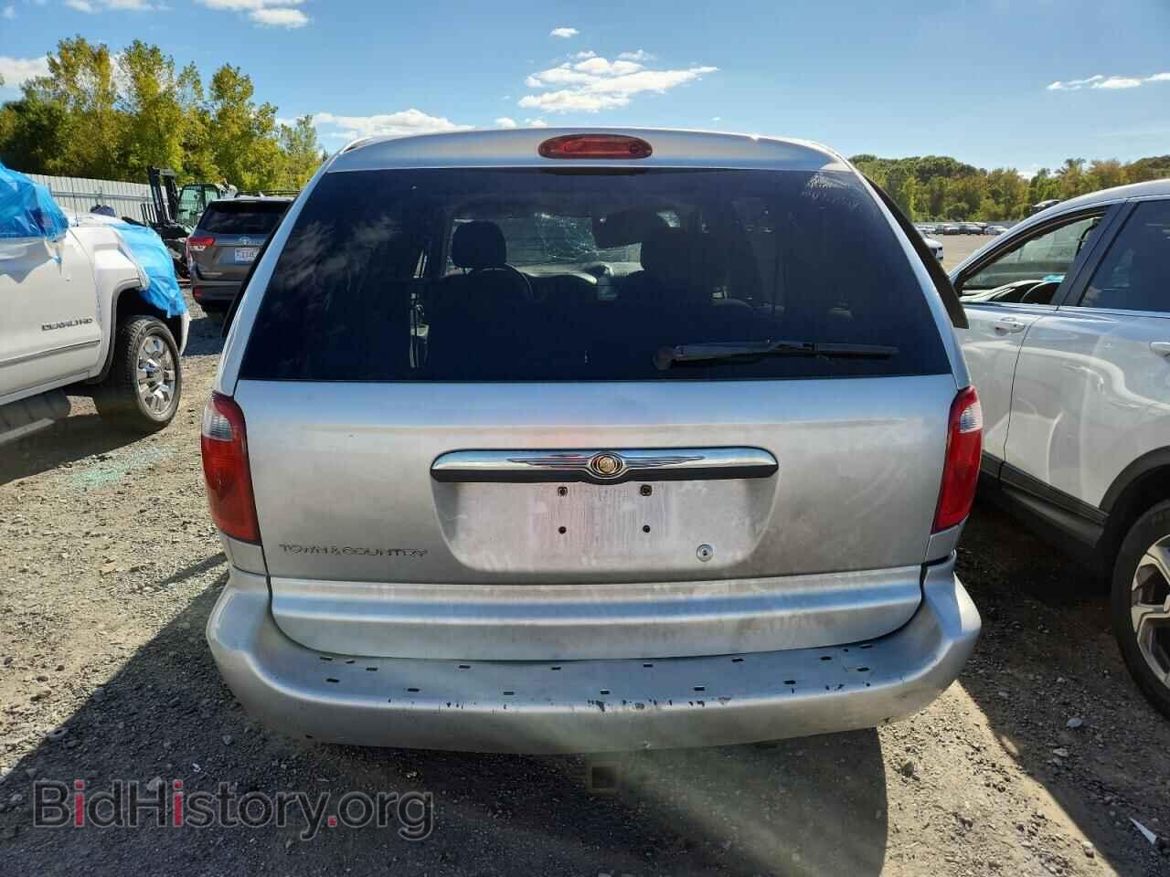 2006 CHRYSLER MINIVAN - VIN: 1A4GP45RX6B645044 - Фото 6