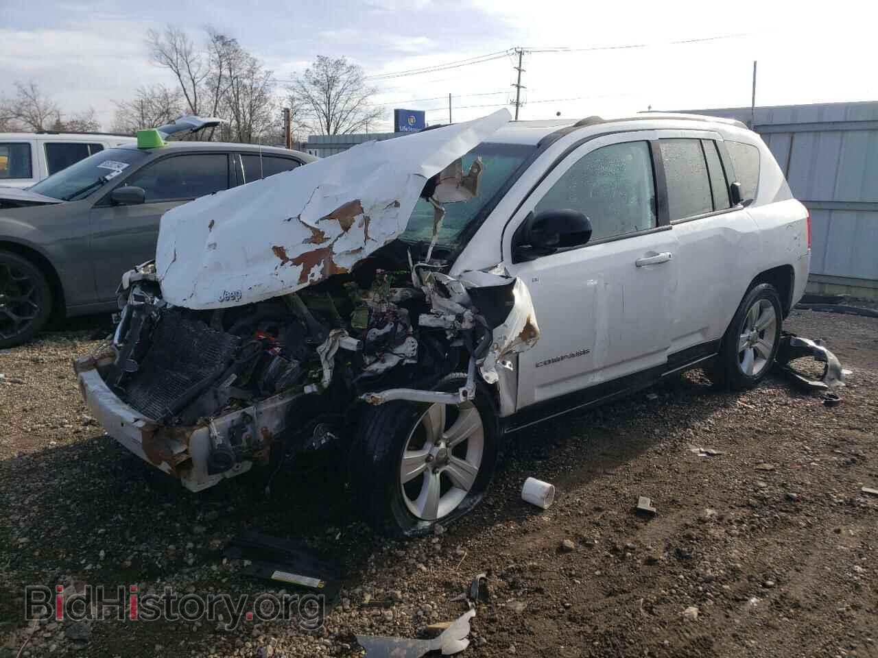 Photo 1J4NT1FA9BD288917 - JEEP COMPASS 2011