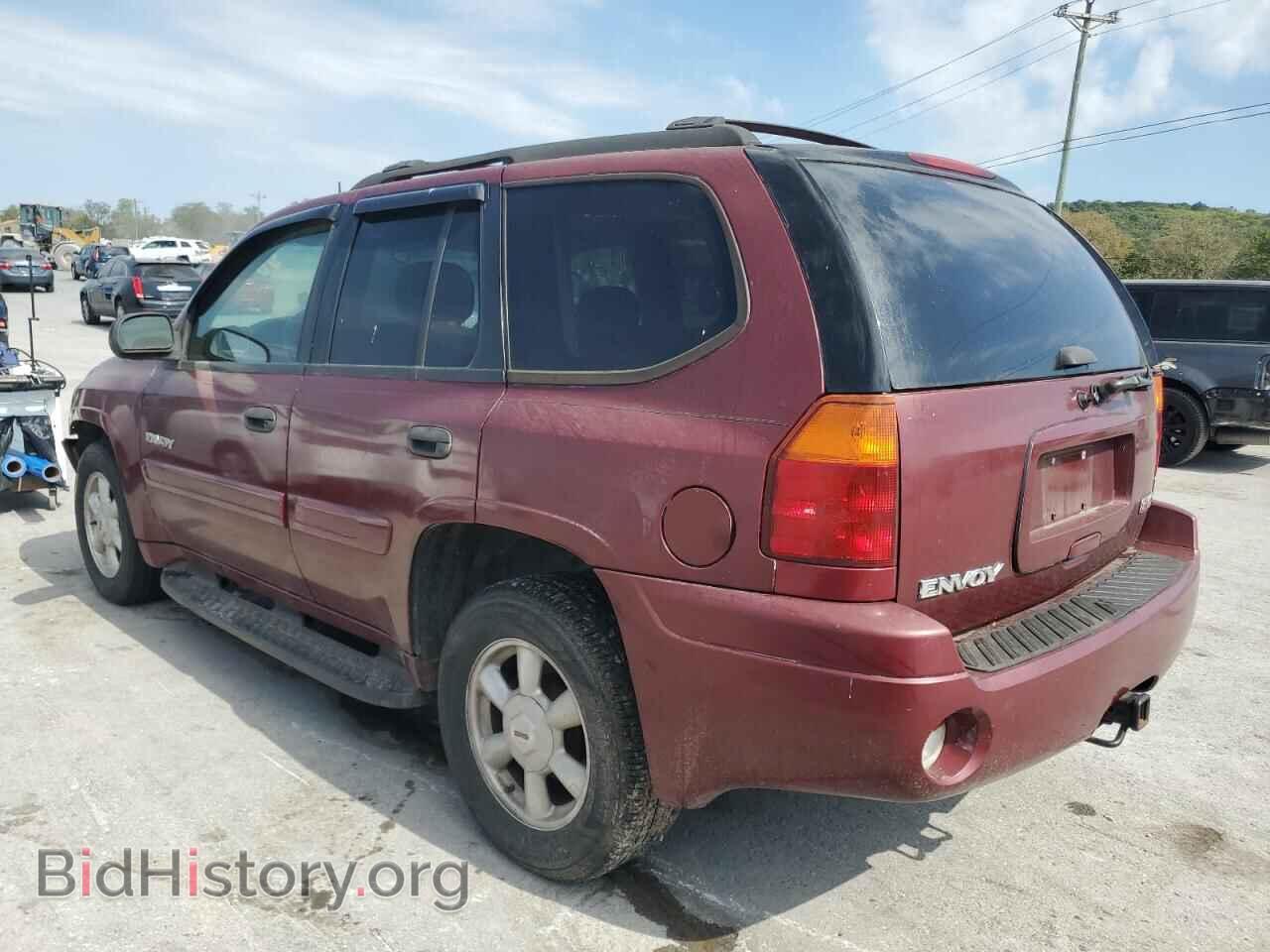 2005 GMC ENVOY - VIN: 1GKDS13S352144141 - Фото 2