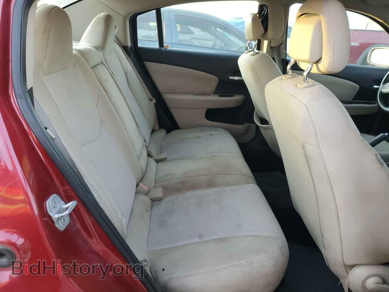 2012 CHRYSLER 200 - VIN: 1C3CCBBB5CN108740 - Фото 10