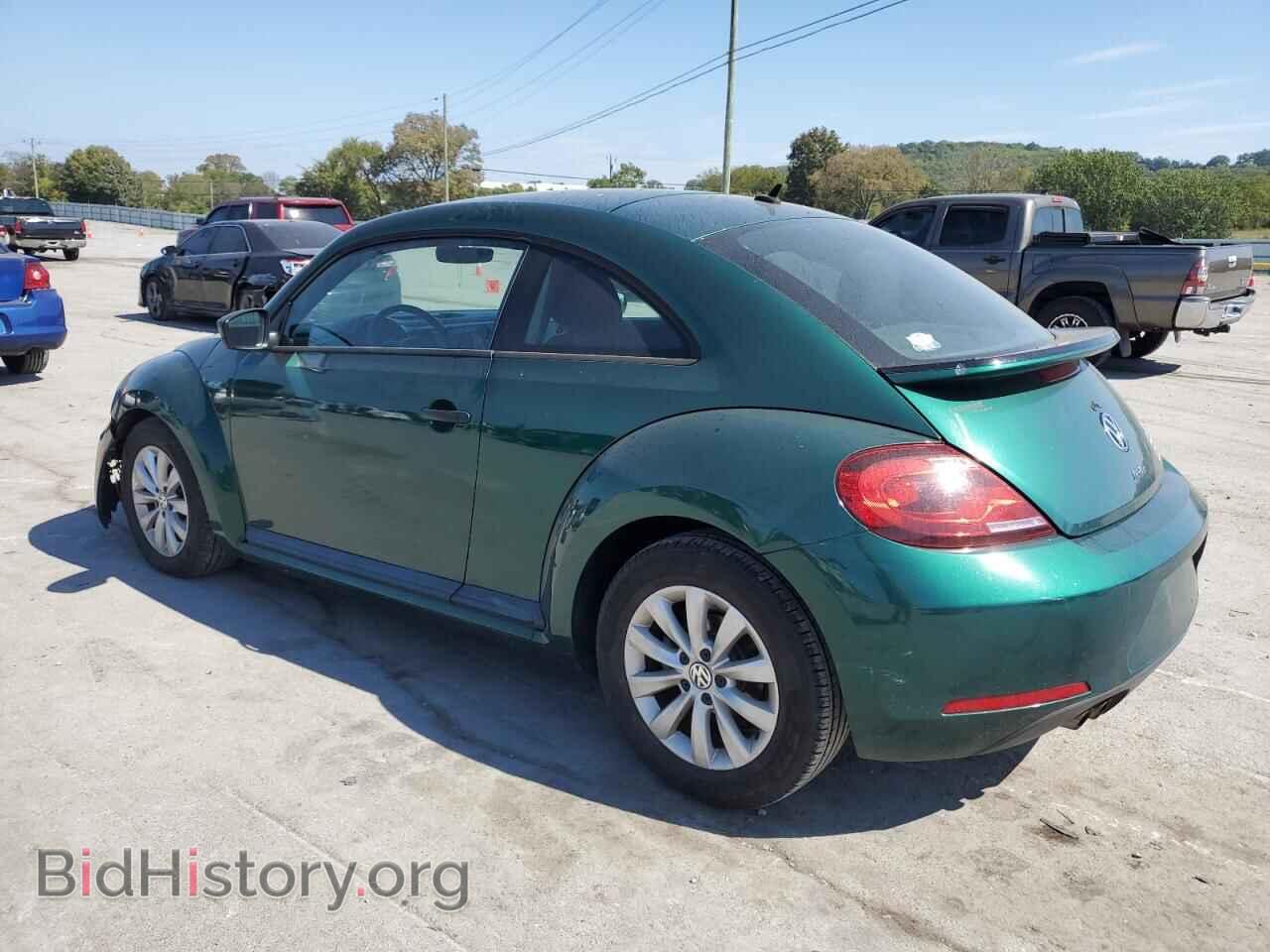 2017 VOLKSWAGEN BEETLE - VIN: 3VWF17AT6HM624285 - Фото 2