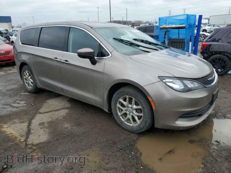 2017 Chrysler PACIFICA (VIN 2C4RC1CG0HR657332) — photo 4 of 13