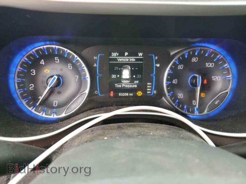 2017 Chrysler PACIFICA (VIN 2C4RC1CG0HR657332) — photo 9 of 13