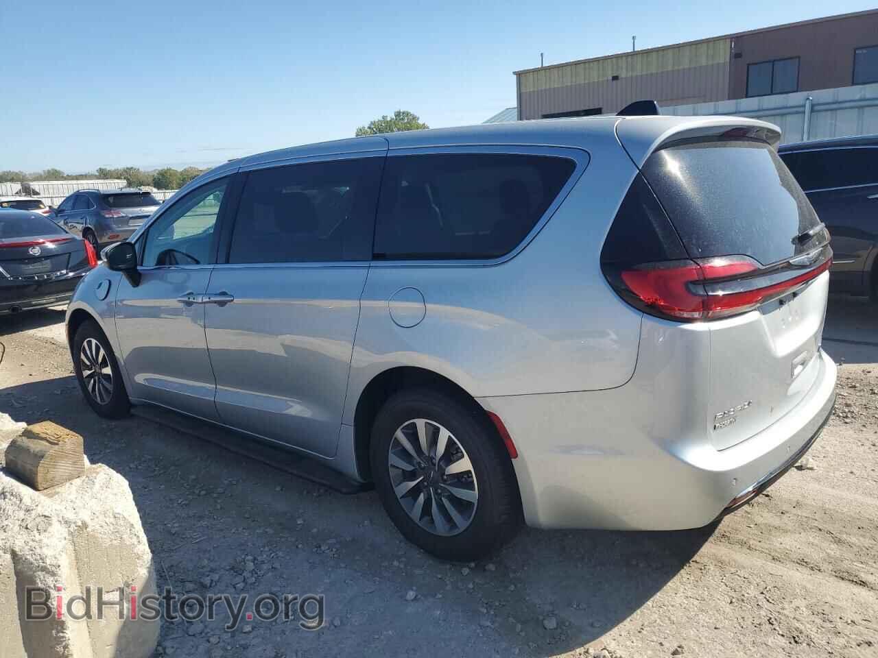 2023 CHRYSLER PACIFICA - VIN: 2C4RC1L71PR542124 - Фото 2
