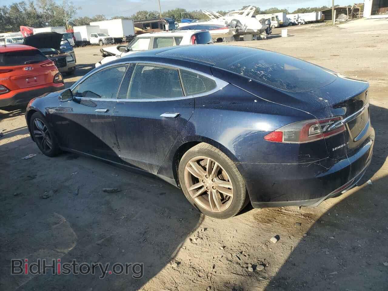 2013 TESLA MODEL S - VIN: 5YJSA1CNXDFP07732 - Фото 2