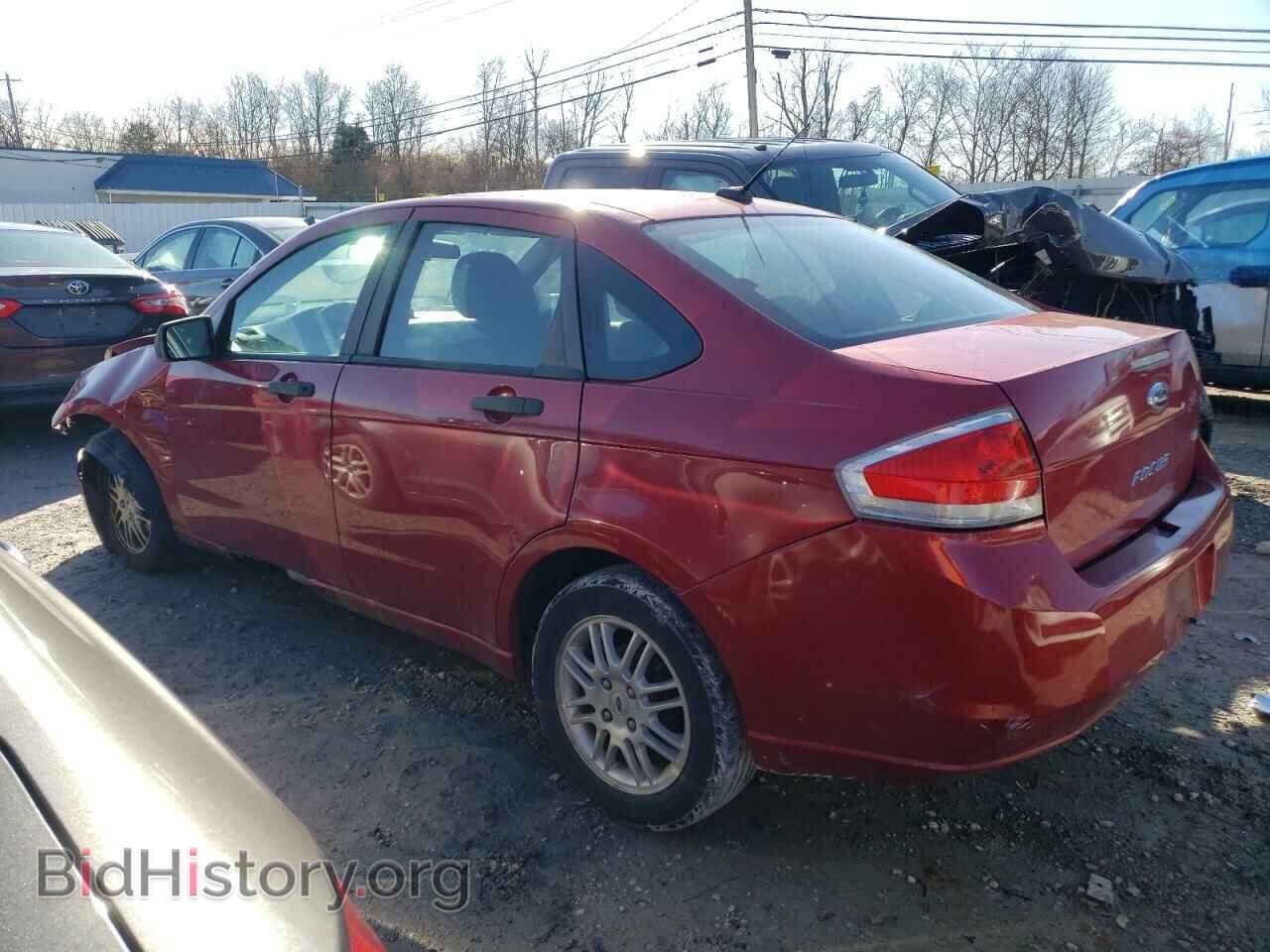2011 FORD FOCUS - VIN: 1FAHP3FN0BW125878 - Фото 2