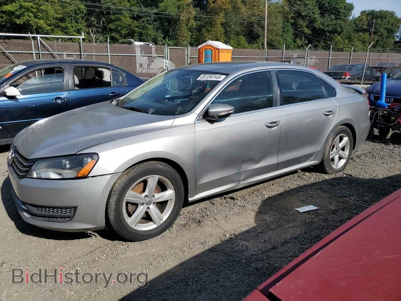 Photo 1VWBP7A39CC030667 - VOLKSWAGEN PASSAT 2012