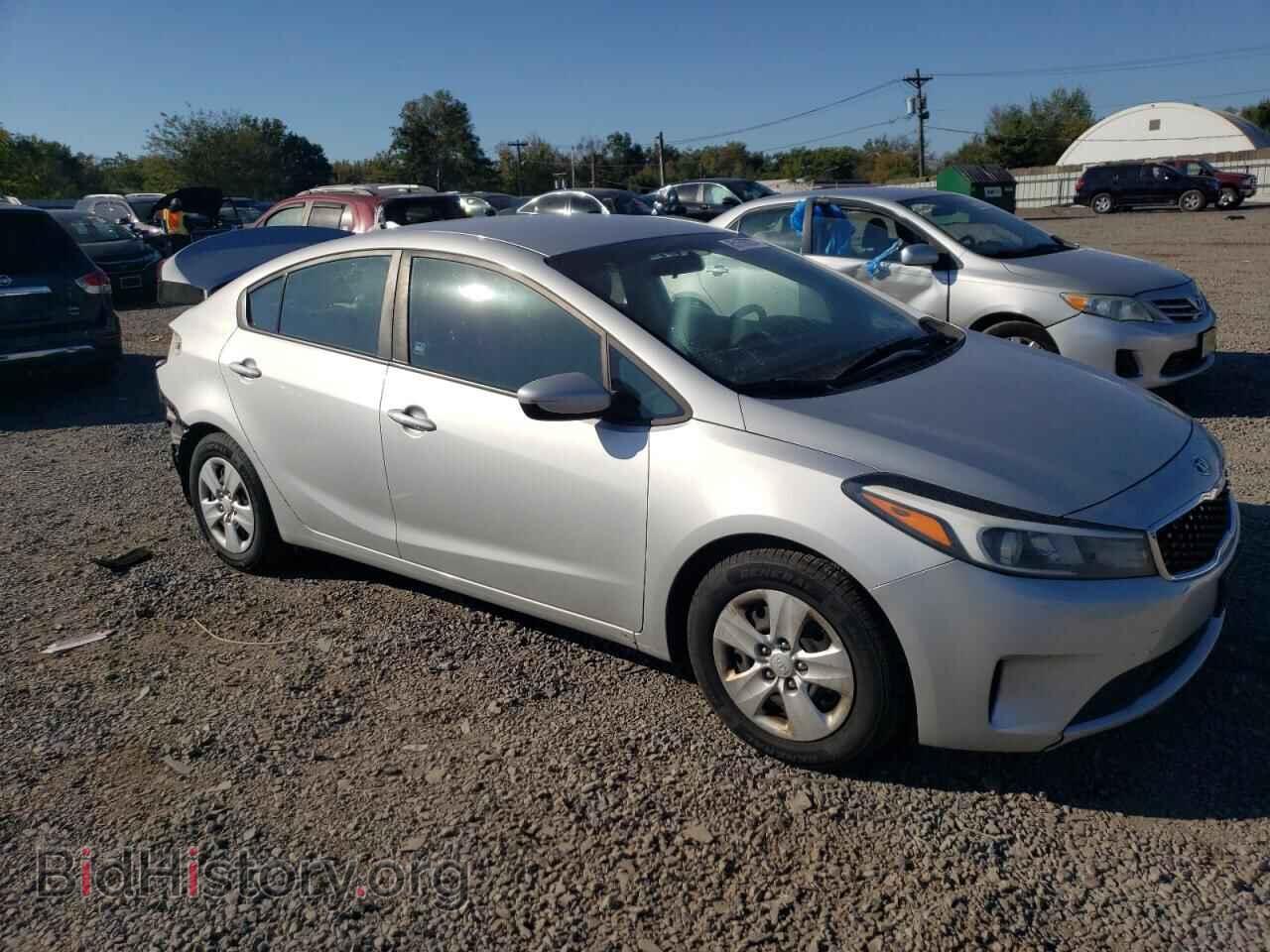2017 KIA FORTE - VIN: 3KPFK4A76HE137633 - Фото 4