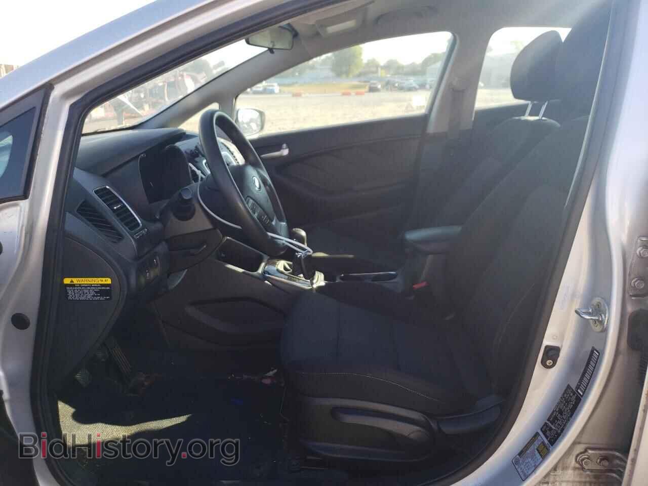 2017 KIA FORTE - VIN: 3KPFK4A76HE137633 - Фото 7