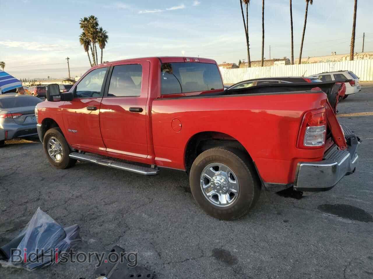 2024 RAM 2500 - VIN: 3C6UR5DJ6RG354547 - Фото 2