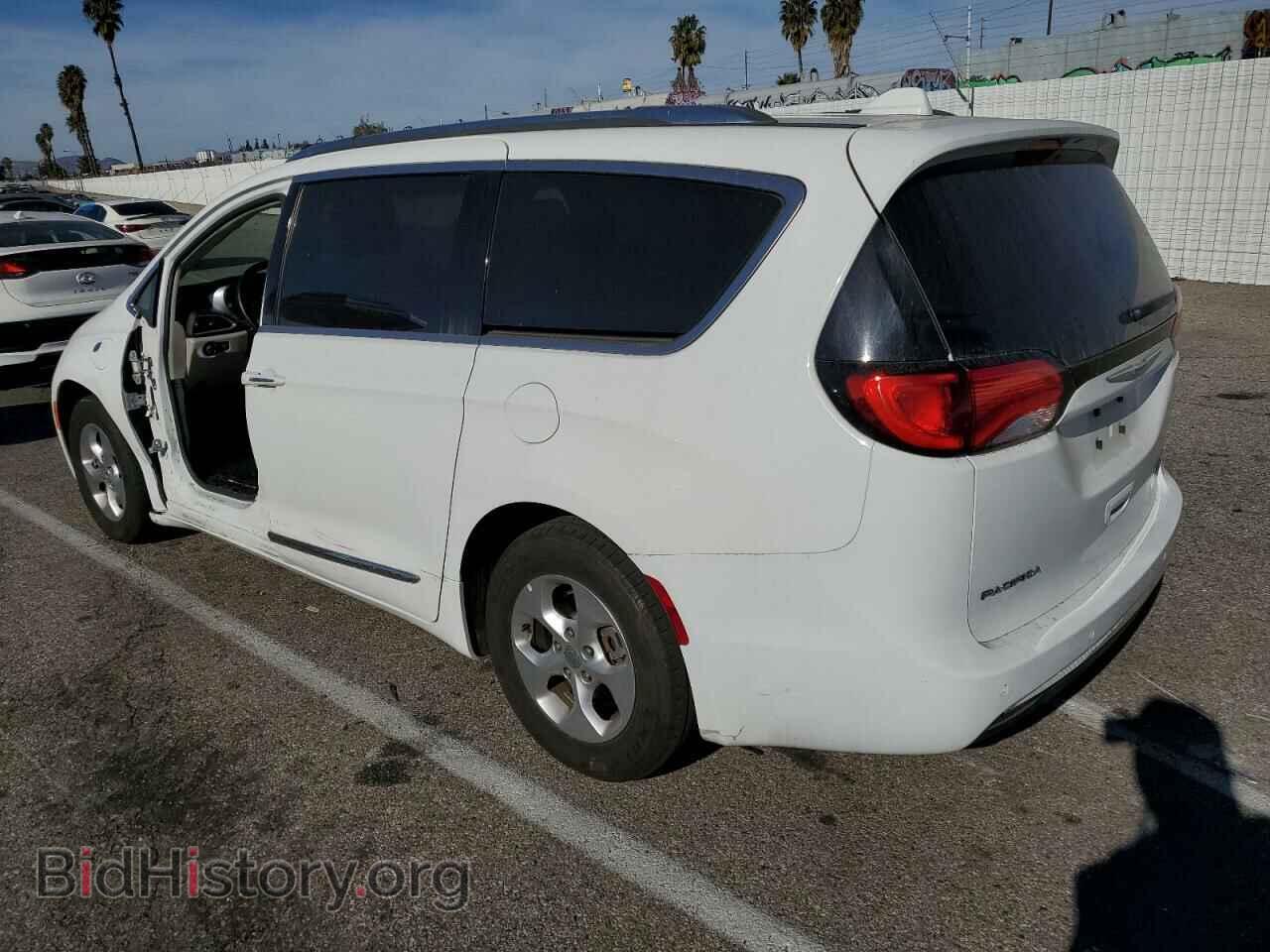 2018 CHRYSLER PACIFICA - VIN: 2C4RC1L7XJR111966 - Фото 2