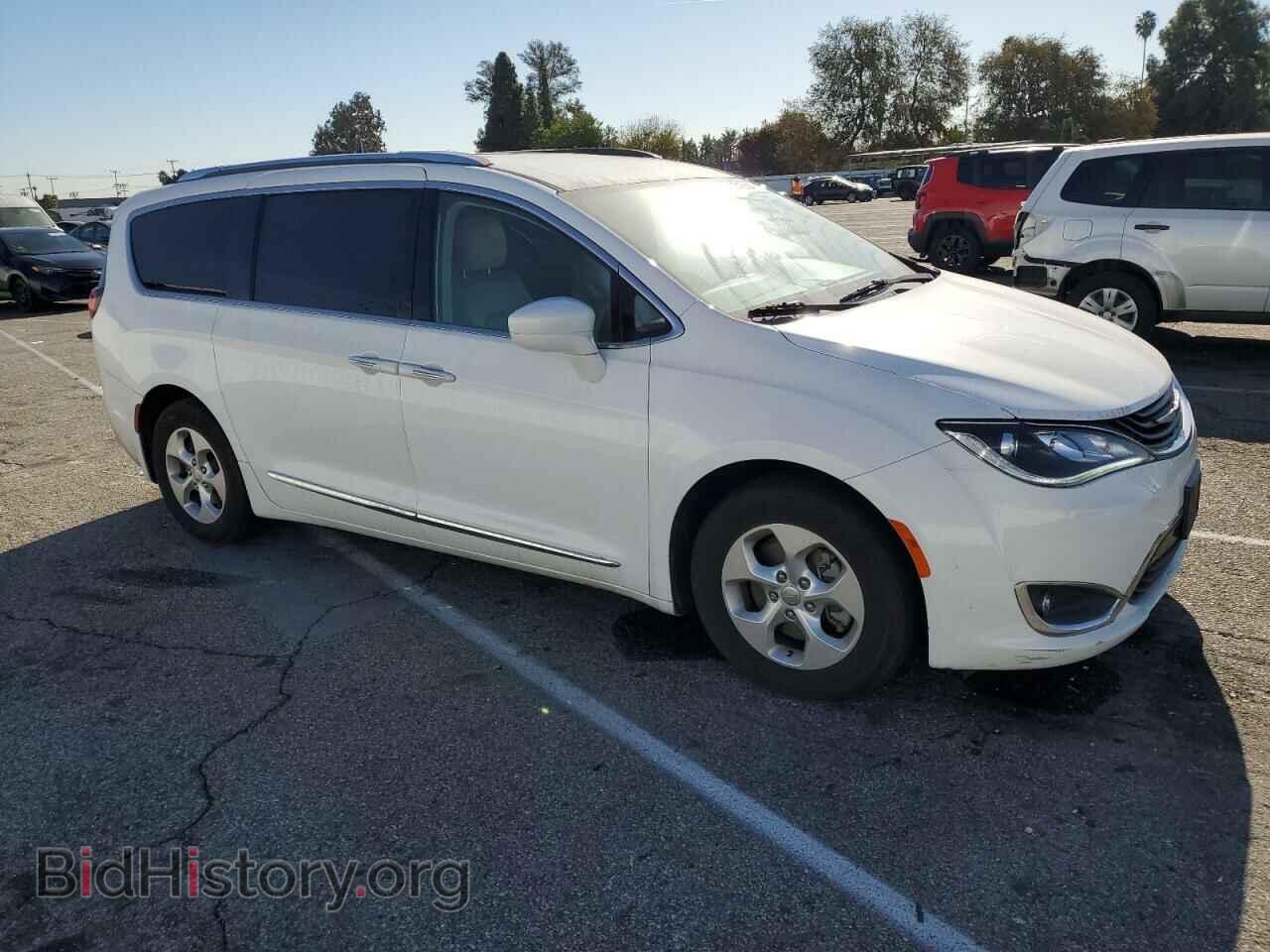 2018 CHRYSLER PACIFICA - VIN: 2C4RC1L7XJR111966 - Фото 4