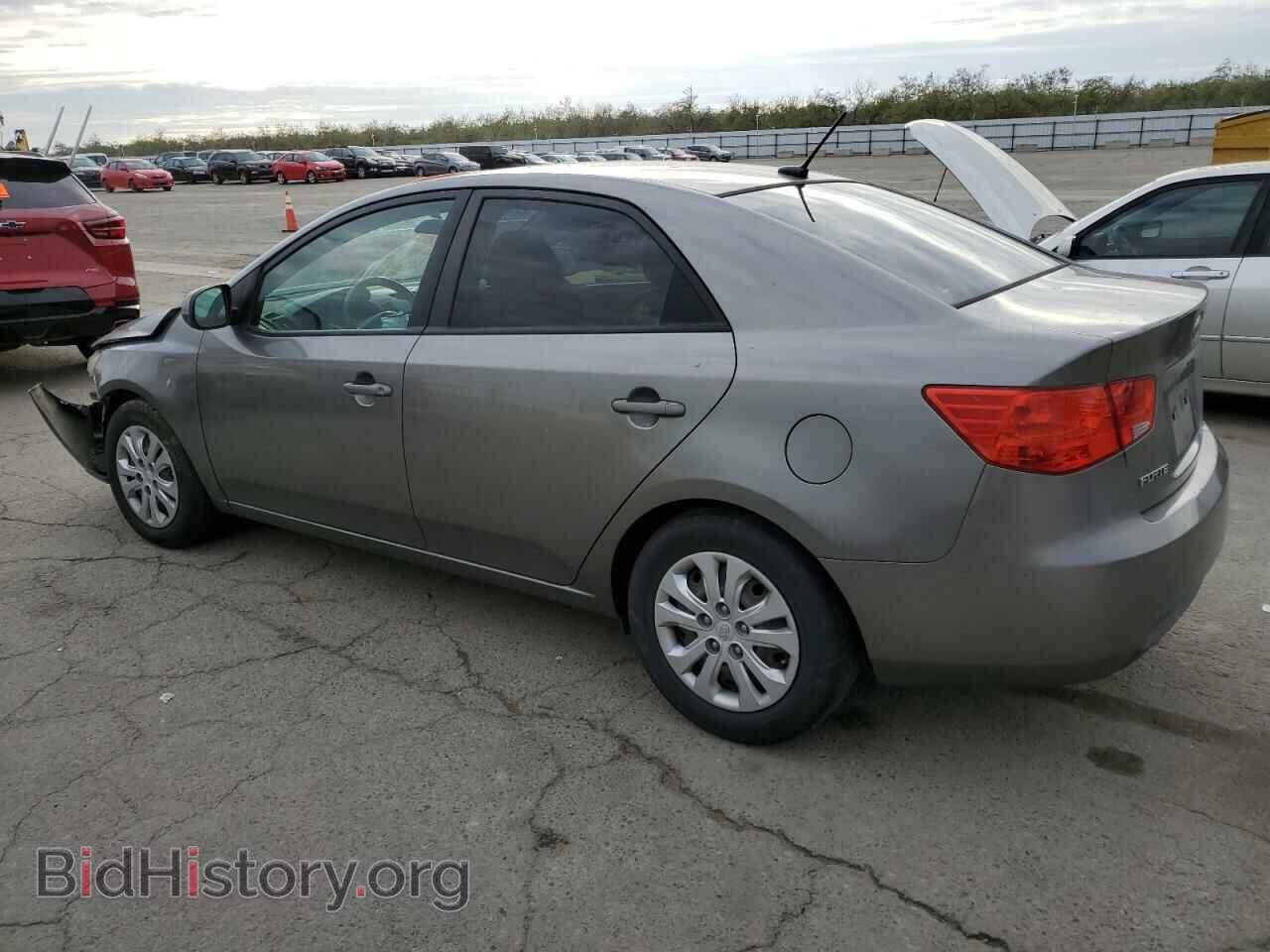 2011 KIA FORTE - VIN: KNAFU4A24B5433927 - Фото 2