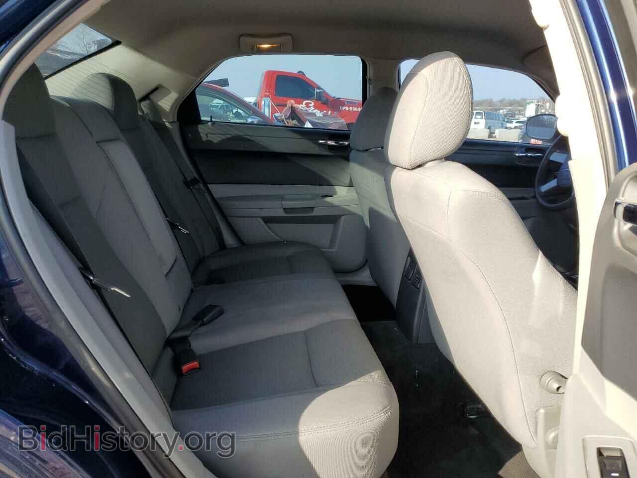 2006 CHRYSLER 300 - VIN: 2C3KA43R56H366875 - Фото 10