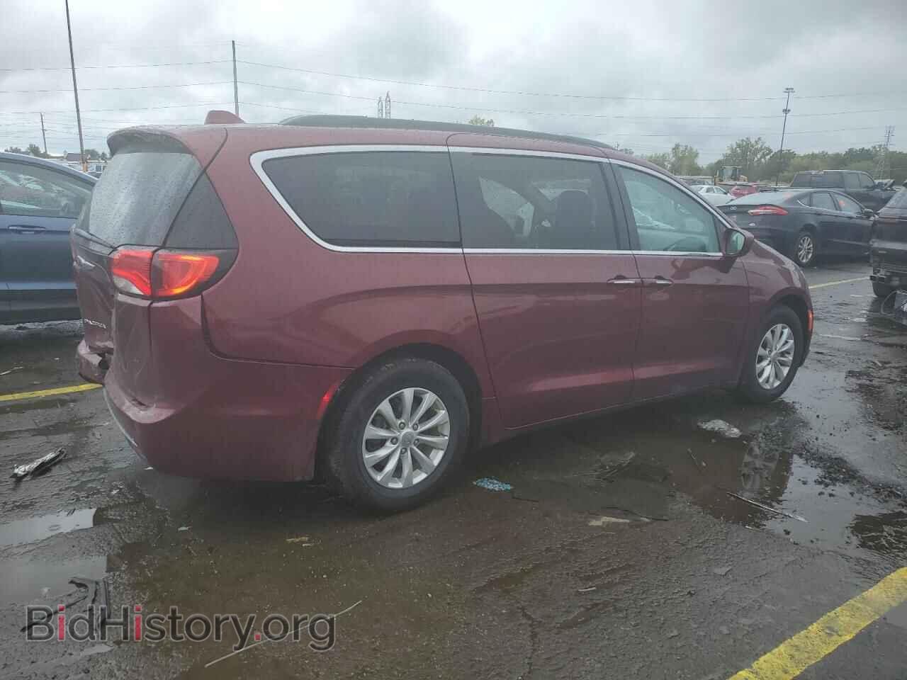 2018 CHRYSLER PACIFICA - VIN: 2C4RC1FG8JR289855 - Фото 3