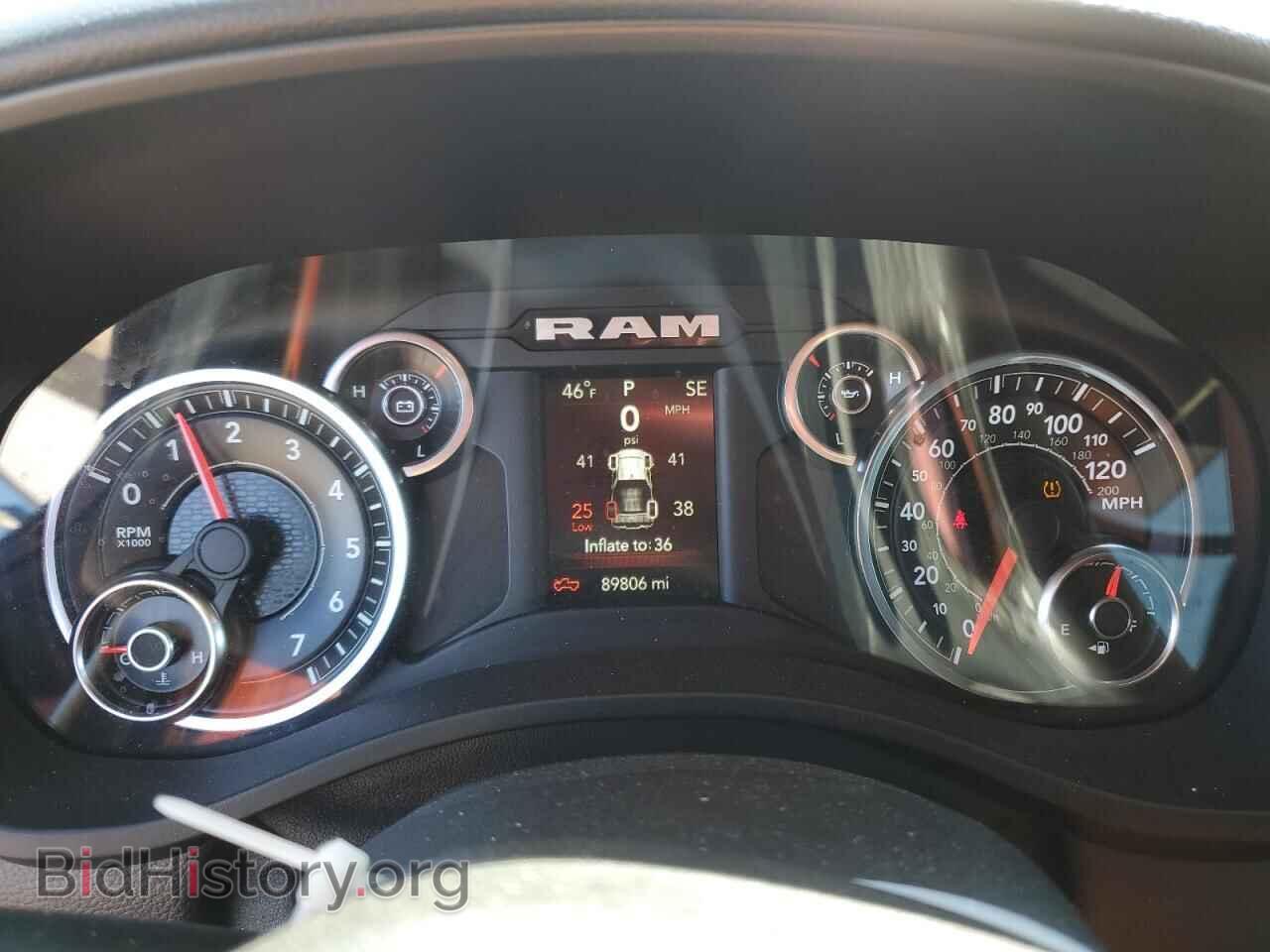 2019 RAM 1500 - VIN: 1C6RRFFG9KN732810 - Фото 9