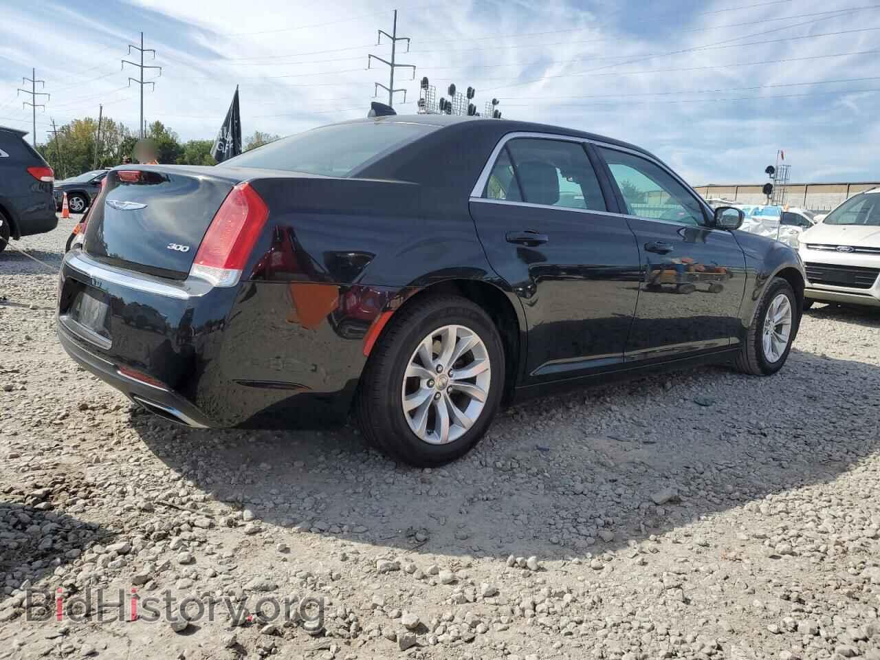 2016 CHRYSLER 300 - VIN: 2C3CCAAG7GH208005 - Фото 3
