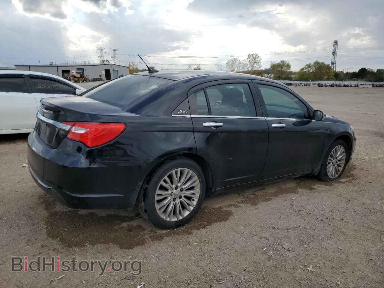 2011 CHRYSLER 200 - VIN: 1C3BC2FG5BN607263 - Фото 3