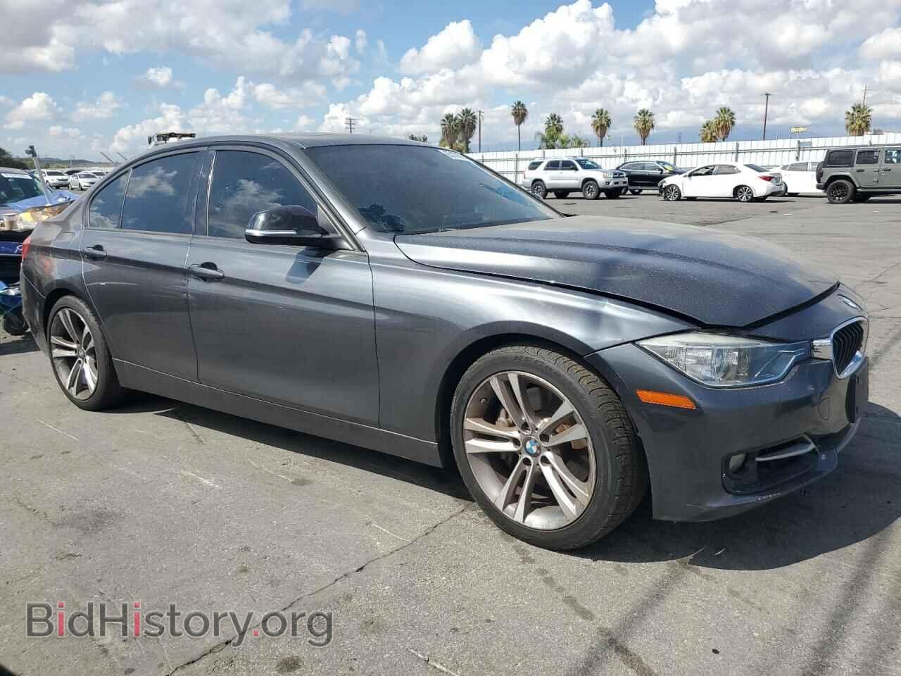 2013 BMW 3 SERIES - VIN: WBA3A9C51DF476490 - Фото 4