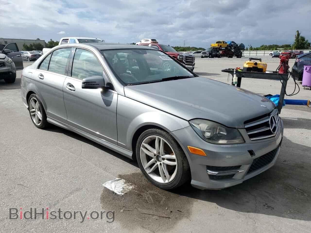 2014 MERCEDES-BENZ C-CLASS - VIN: WDDGF4HBXEA932708 - Фото 4