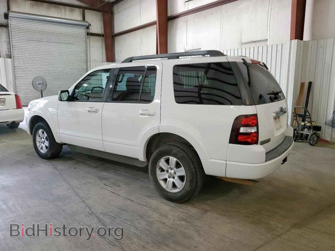 2010 FORD EXPLORER - VIN: 1FMEU7DE9AUA04790 - Фото 2