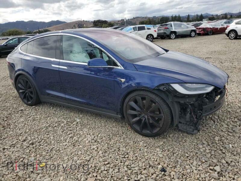 2018 Tesla MODEL X (VIN 5YJXCBE27JF091329) — photo 4 of 16