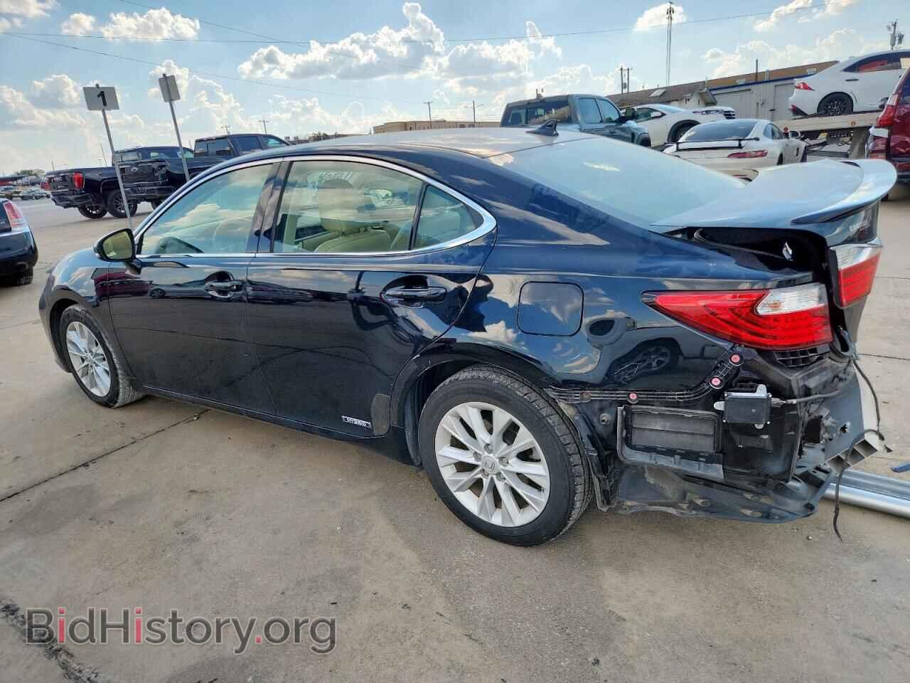 2013 LEXUS ES300 - VIN: JTHBW1GG9D2037850 - Photo 2