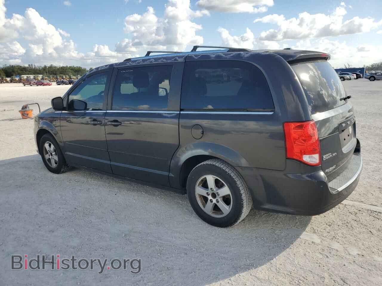 2011 DODGE CARAVAN - VIN: 2D4RN5DG3BR657352 - Photo 2