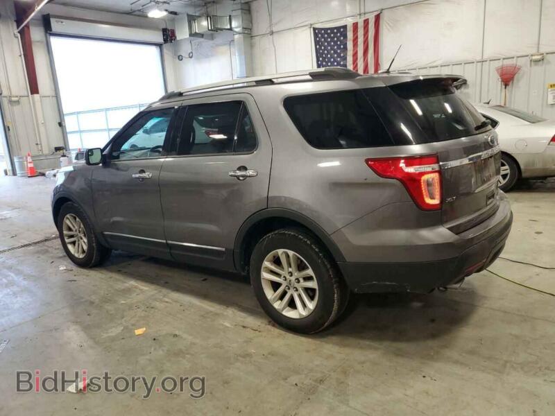 2011 Ford EXPLORER (VIN 1FMHK8D87BGA20652) — фото 2 из 13