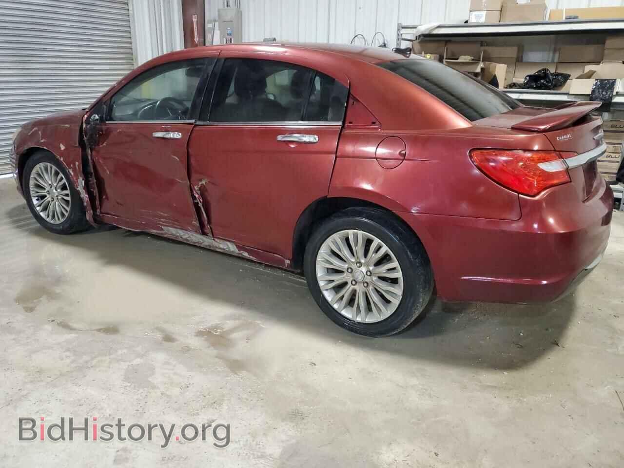 2011 CHRYSLER 200 - VIN: 1C3BC2FB0BN582308 - Фото 2