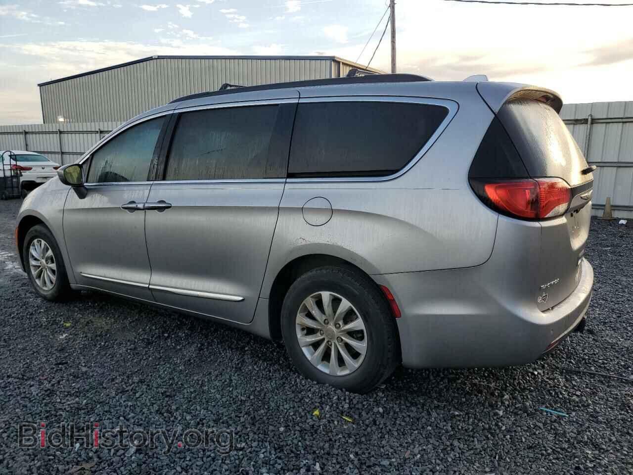 2017 CHRYSLER PACIFICA - VIN: 2C4RC1BG7HR588074 - Фото 2