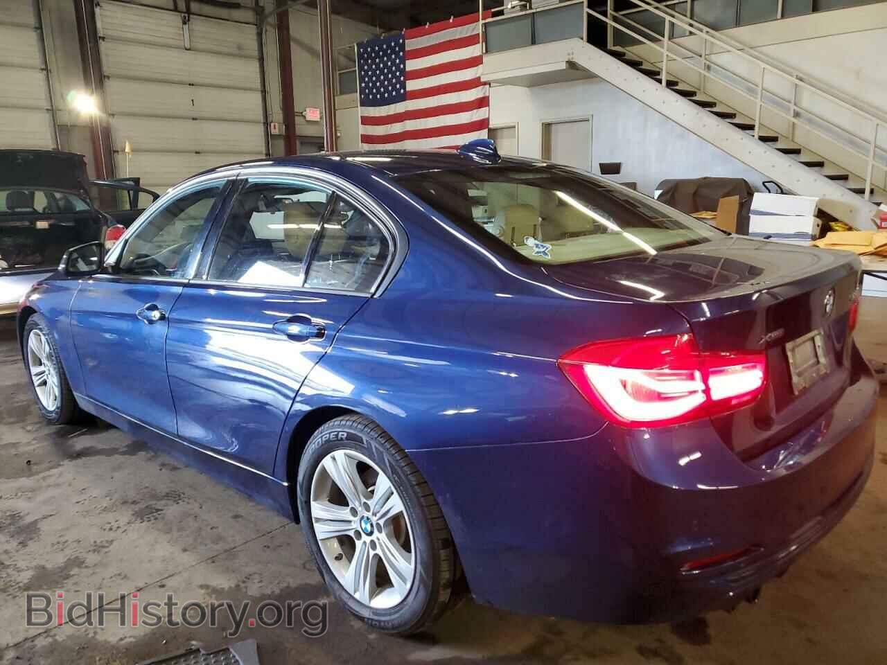 2016 BMW 3 SERIES - VIN: WBA8E3G51GNU02157 - Фото 2