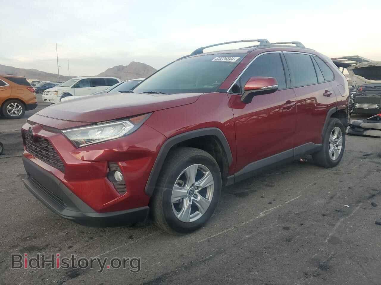 Photo JTMP1RFVXMD072891 - TOYOTA RAV4 2021