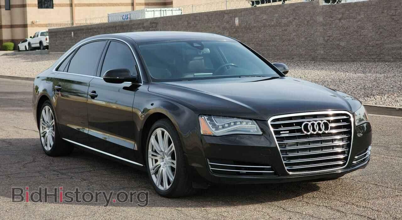 Photo WAURVAFD6BN027196 - AUDI A8 2011
