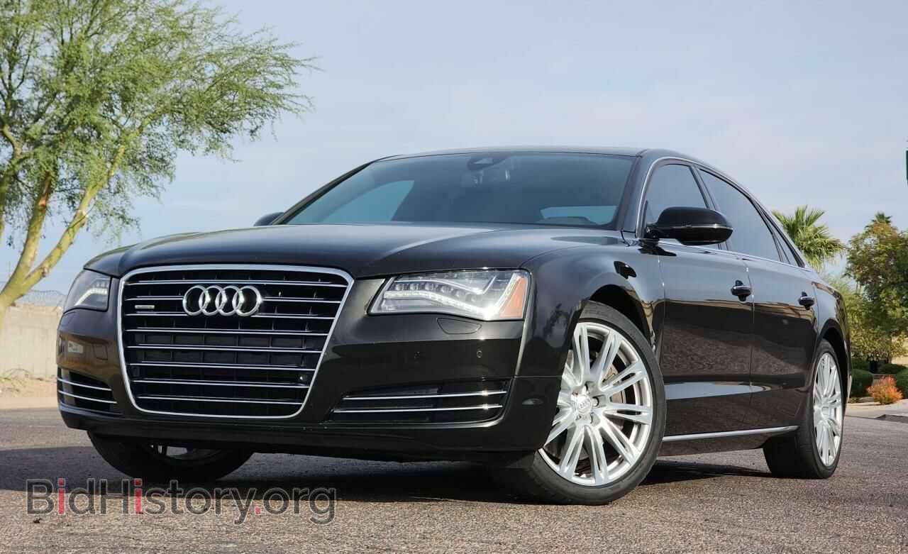 2011 AUDI A8 - VIN: WAURVAFD6BN027196 - Фото 2