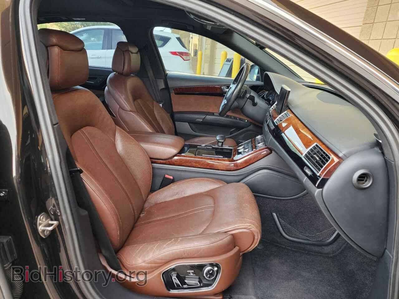 2011 AUDI A8 - VIN: WAURVAFD6BN027196 - Фото 5